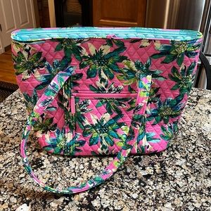 Vera Bradley Pool Beach Bag Tote